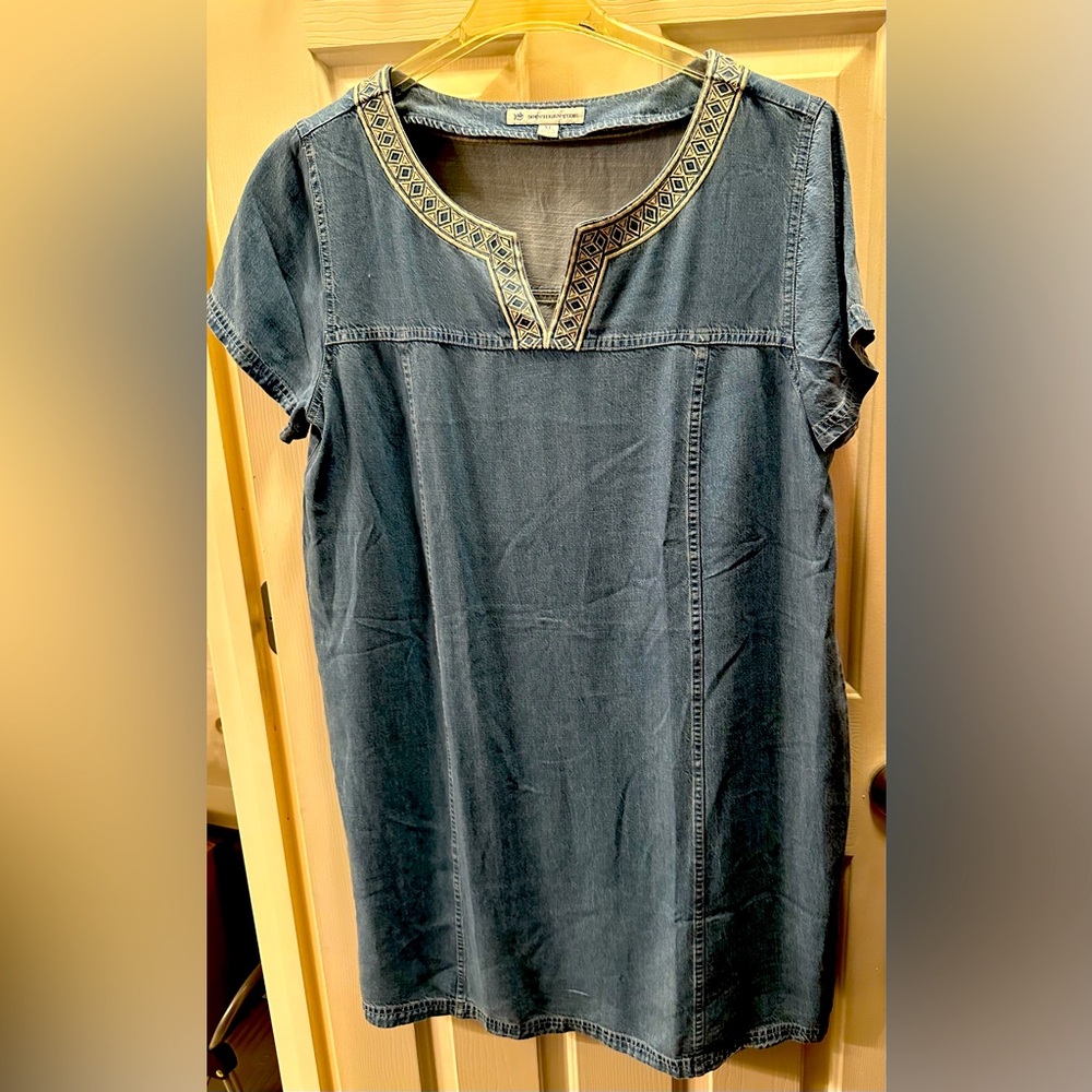 Southern Tide Chambray Jean Embroidered Dress-XL-worn very little
